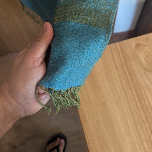 Pashmina Shawl/Scarf Women Pashmina Paisley Jacquard Wrap Turquoise and Green - Picture 2 of 4